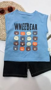 ชุดเด็กชายและเด็กหญิงฤดูร้อน เสื้อกั๊กลาย กางเกงขาสั้นเดนิม ชุดเด็กเสื้อผ้า S-shaped อย่างชื่นใจ