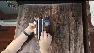 dompet pria dan jam/ dompet cowok model terbaru 2023/ dompet pria keren distro panjang elegan mewah