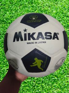 Bisa cod bayar di tempat!!!bola sepak Mikasa/bola sepak anak/bola sepak dewasa/bola sepak size5/bola sepak empuk/bola sepak impor/bola sepak lokal