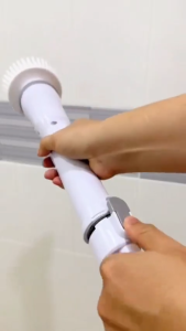 รับประกันซ่อม 10 ปี แปรงขัดห้องน้ําไฟฟ้า แถมหัวเปลี่ยน 9 แบบ (สามารถใช้ในห้องครัว ห้องน้ำ หน้าต่าง พื้น รถยนต์ ฯลฯ)