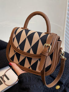 Fashionable Small Square Bag for Women Autumn Winter Crossbody Bag Unique Design Soft Handle Retro Artistic Style Magnetic Buckle