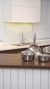 Nồi Chảo inox304 LocknLock Eleve tay cầm đúc nguyên khối nhiều kích thước dùng được bếp từ Hàng Chính Hãng - JoyMall