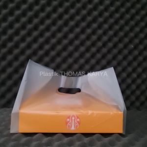 Kantong Plastik Dove 30x30 Motif Selamat Menikmati PINK untuk Box Donat isi 6 Ukuran 27x18x5 (50 Pcs)
