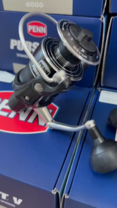 New!! รอกสปินนิ่ง เพ็นน์ เพอสู้ท 5 ดีไซน์ที่เก็บสายใหม่ PENN PURSUIT V พร้อมส่ง