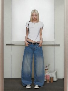 La lune Du ciel | Quần Jeans Ống Rộng Thẳng Đai Thấp Có Thêu Cúc