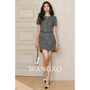 WANGXO | Bộ Áo Ôm Thêu Kim Sa và Chân Váy Ôm