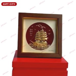 Tranh thuyền Thuận buồm Xuôi gió mạ vàng 24k làm quà tặng cao cấp