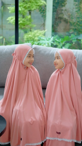 (EGSUS) Fashion Muslim Pakaian Anak Perempuan Mukena Zipper Perlengkapan Sholat Bayi Katun Polos Renda Bunga Coksu