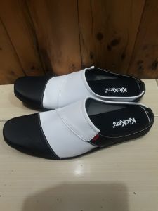 sepatu selop terbaru / sepatu selop pria / sepatu bustong terbaru bagus lembut dan nyaman