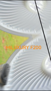 Quạt Tích Điện Phun Sương Miluxury F200 Làm Mát & Tạo ẨmHoạt Động Êm Ái Pin 4000 MAH Sử Dụng Đến 10 Tiếng