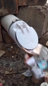 Bịt Nắp Cống Nhựa Pvc Phụ Kiện Ngăn Mùi Hôi Côn Trùng Chuột Bọ Vào Nhà Hiệu Quả