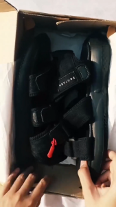 Heyjude Black Comport 03 Sandal Casual Pria Wanita