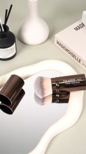 MAANGE 1 Pcs Makeup Brush Portable Soft Touch Multi-Useround Head Telescopic Brush