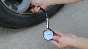 Đồng Hồ Đo áp Suất Lốp Xe Ô tô Đồng Hồ Vừa Đo Vừa Xả Áp Suất Lốp Xe