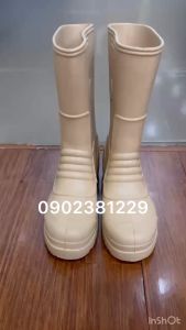 Ủng bảo hộ nhựa xốp siêu nhẹ VAC EVA E014 màu kem (500gram/đôi)