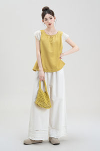 Nurture One | Áo Blouse Dây Ren Vàng Tay Phồng