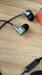 Headset JBL Strong Bass Sound Stereo Earphone Music Handfree Mega Bass
