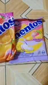 2 BUNGKUS TERMURAH PERMEN MENTOS RASA FRUITS DELIGHT