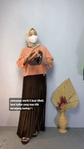 Rok Bludru & Rok Velvet: Pilihan Rok Import Premium