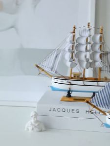 Pajangan Perahu Layar Kapal Kayu Pelaut Wooden Mediterranean Sailboat With LED Light