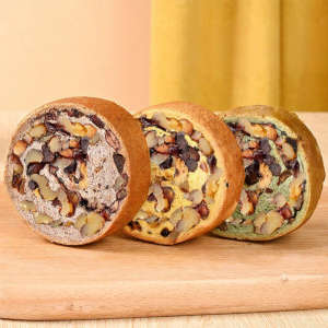 Bánh Mì Nướng Sáng Tốt Cho Sức Khỏe Với Hạt Nguyên Chất