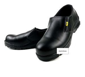 sepatu safety karet model slip on