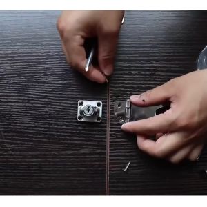 Ổ Khóa Ngăn Kéo Tủ Chống Trộm Không Cần Khoan Tiện Dụng-HAUSE