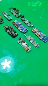 Mạch sạc dự phòng chính hãng like new nhiều loại lựa chọn theo nhu cầu giá cực rẻ