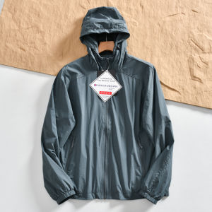 New Arrival Lightweight Outdoor Mens Jacket "Zero" Load Sensation Fall Season Breathable Water-Resistant Hooded Coat
