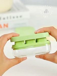 Ice Maker Push Ice Cube Mould Ice Compartment Mini Summer Mould Ice Storage Box Home Square Silicone Cube Mould with Lid