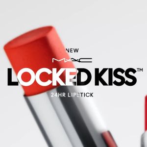 MAC Locked Kiss 24hr Lipstick / waterproof transfer-proof lipstick matte finish – Best seller Tiktok trending kiss proof weightless makeup