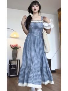 Blue Wind Chimes Slightly Oversized Girls Jardin Monet Girlish Style Gingham Dress Summer French Style Retro Square Collar Age-Reducing Dress