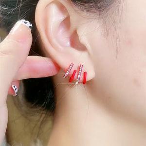 Fashionable 925 Sterling Silver Earrings Red New Year Four Claw Row High End Sensation Elegant Stud Earrings Womens Jewelry