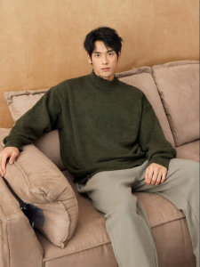 BODYDREAM | Laid-back Ragged Vintage Sweater