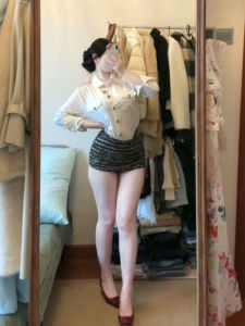 CHANGTONG | Body Fitting Skirt Suit