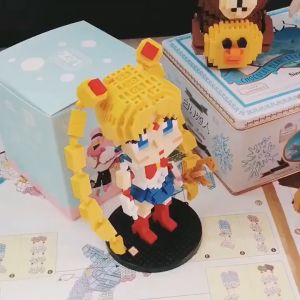 ของเล่น ตัวต่อ เลโก้ ชุดตัวการ์ตูน KAWS จำนวน 870 ชิ้น_9219