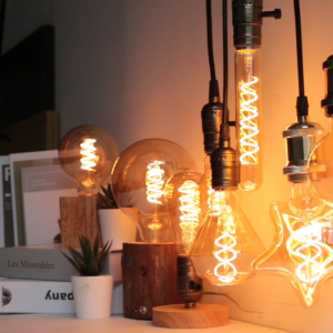 ขั้วพร้อมฐาน โคมหลอดไฟ วินเทจ แบบแขวน 10A 250V เกลียว E27 พร้อมสายไฟ ปรับระดับได้ | หัวโคมไฟโลหะคุณภาพสูง ดีไซน์คลาสสิก เหมาะตกแต่งบ้าน ร้านอาหาร คาเฟ่ บาร์ สตูดิโอ ใช้กับหลอด LED/หลอดวินเทจได้ทุกรุ่น