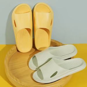 Trendy Store - S53 Sandal Wanita Pria Rumahan Bahan EVA / Sandal Karet Bathroom Slippers / Sendal
