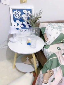 โต๊ะกลมขนาดเล็ก โต๊ะกาแฟ ติดตั้งง่าย สไตล์เรียบง่าย side table วางไว้ข้างเตียง โซฟา ของแต่งบ้าน เคลื่อนย้ายสะดวกมาก