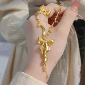 (Bebas beli 2 dapat bonus) COD K24 Kalung kupu nikah emas mewat titanium wanita original elegan