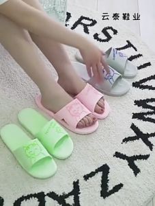 เสื้อผ้าเพื่อผ้ามาก รองเท้าเเตะสีพาสเทล พื้นนิ่มใส่สบายเท้า สินค้าพร้อมจัดส่ง T201