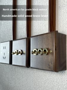 BaldeVance | Vintage Retro Black Walnut & Brass Lever Wall Switch Panel 5-outlet Socket 86-type