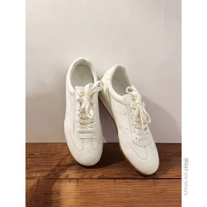 Leather White Leisure Shoes Soft Goatskin Insole Comfortable Versatile Light Round Toe
