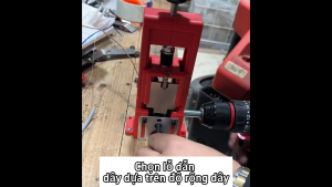 Máy tuốt vỏ dây điện tái chế bằng đồng di động để bànmáy tuốt dây điện 1- 25mm cấp dây tự động