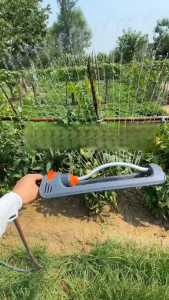 Lawn Sprinkler Garden Sprinkler Auto 180° Rotation Swing Sprinkler Adjustable Large Area Yard Sprinkler System for Home Farm