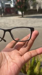 KACAMATA LENSA MINUS UNTUK RABUN JAUH PRIA DAN WANITA FREE BOX DAN LAP KACAMATA TERSEDIA DARI -0.50 S/D -4.00 - QUERCIA