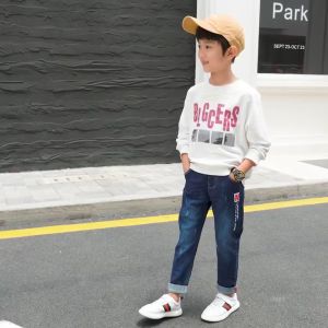 สินค้าเฉพาะจุด กางเกงนักเรียนชาย กางเกงยีนส์เด็กชายอายุ 4-15 ปี เนื้อผ้านุ่มสบายระบายอากาศได้ดีและทนทานต่อการสึกหรอ