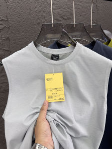 เสื้อยืดคอกลมแขนกุดสำหรับผู้ชาย ระบายอากาศได้ดี แห้งเร็ว ใส่สบาย สำหรับฤดูร้อน แฟชั่นลำลอง สำหรับผู้ชาย คอลเลกชั่นฤดูร้อน 2025