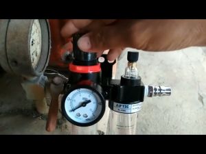 1/4 Air Compressor Filter Water Separator Trap Tools Kit With Regulator AFC-2000