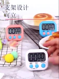 นาฬิกา สำหรับผู้ชายที่ต้องการนอนหลังการท่วมการค้นหา นับถอยหลัง ตั้งโต๊ะ ติดผนัง นาฬิกา นาฬิกา สำหรับการจับเวลาขนาดเล็ก